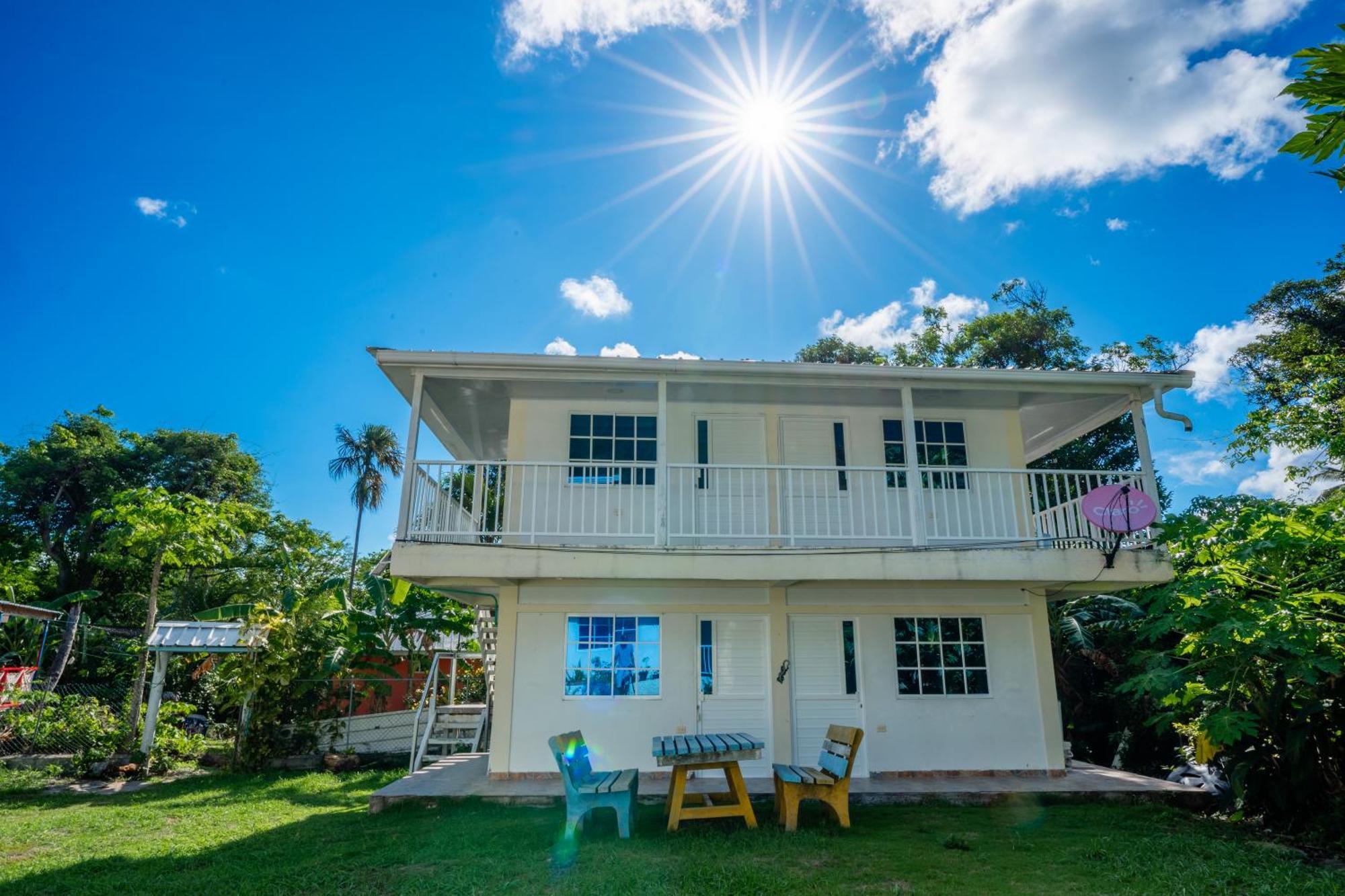 Posada Mango Tree South West Bay Exterior foto